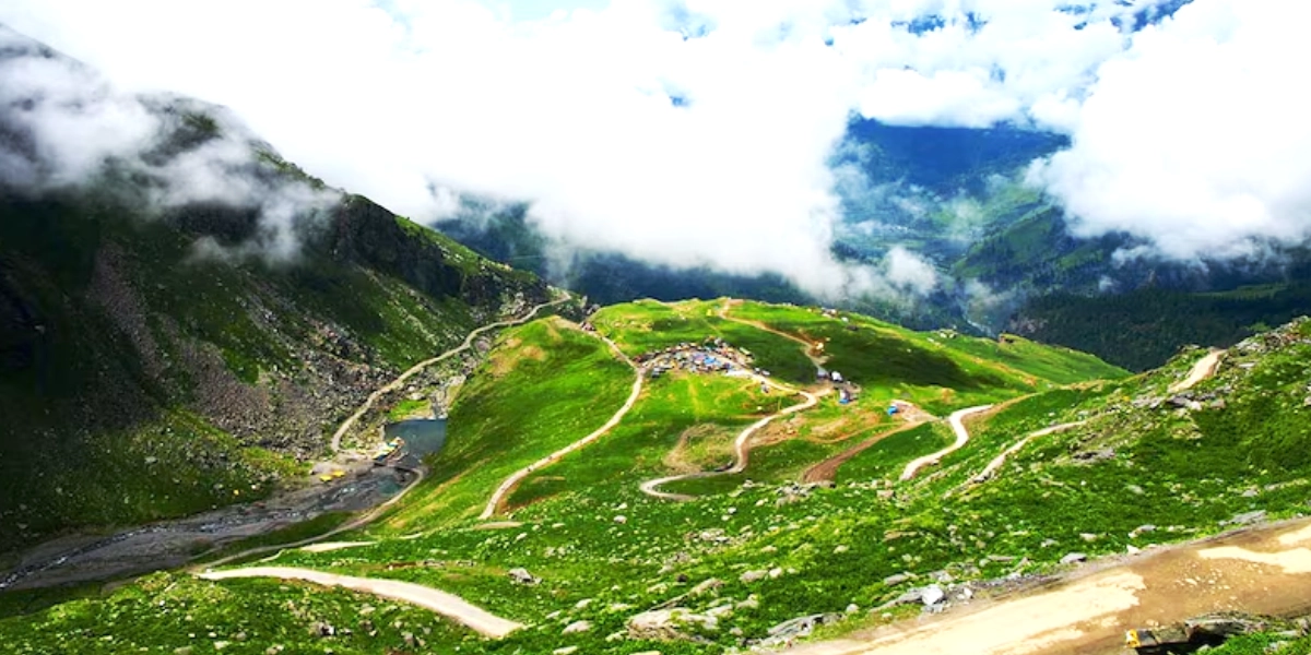 Enchanting Hills: Shimla, Kasol & Manali Tour